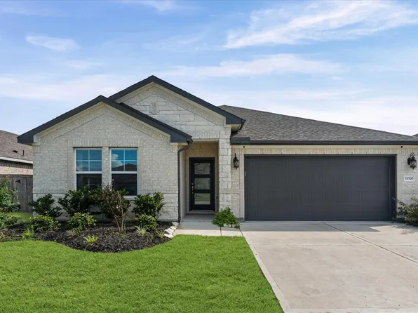 10520 Deussen Ln, Texas City, TX 77591