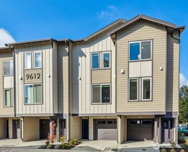 14707 87th Avenue SE #Z6, Snohomish, WA, 98296