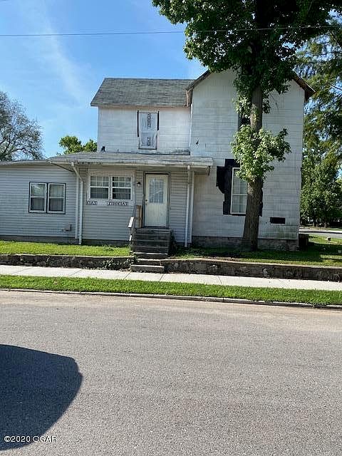 2nd image of 1801 Virginia Ave