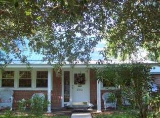 292 16th St, Atlantic Beach, FL 32233