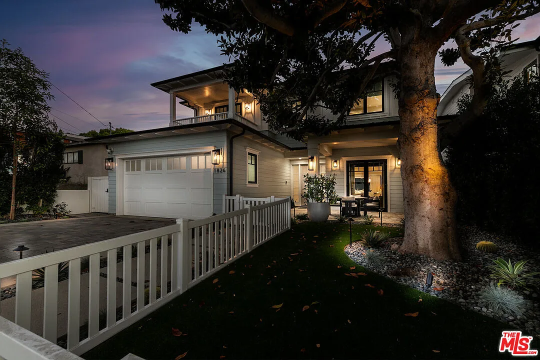 5 bed, 6.5 bath, 4650 sqft, $30,000 — Photo 3