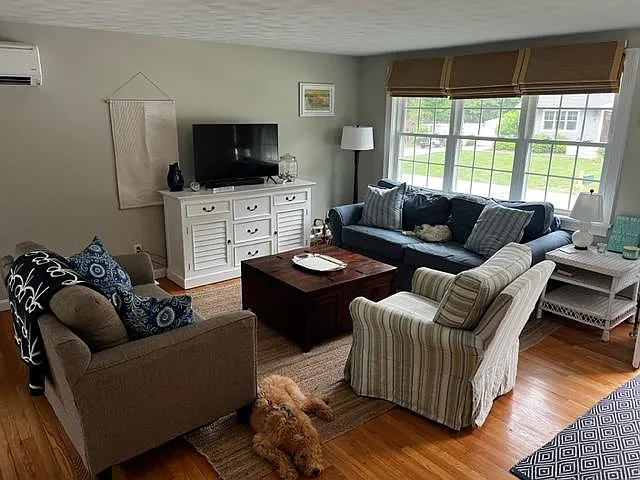 56 Bellaire Rd — Photo 4