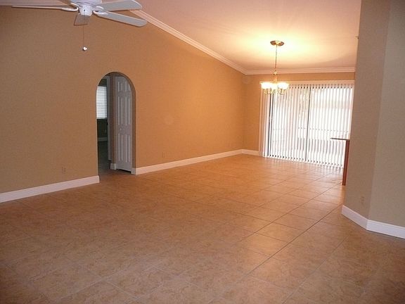 5th image of 1230 NW 18th St