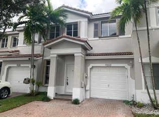 11222 NW 56th St, Doral, FL 33178