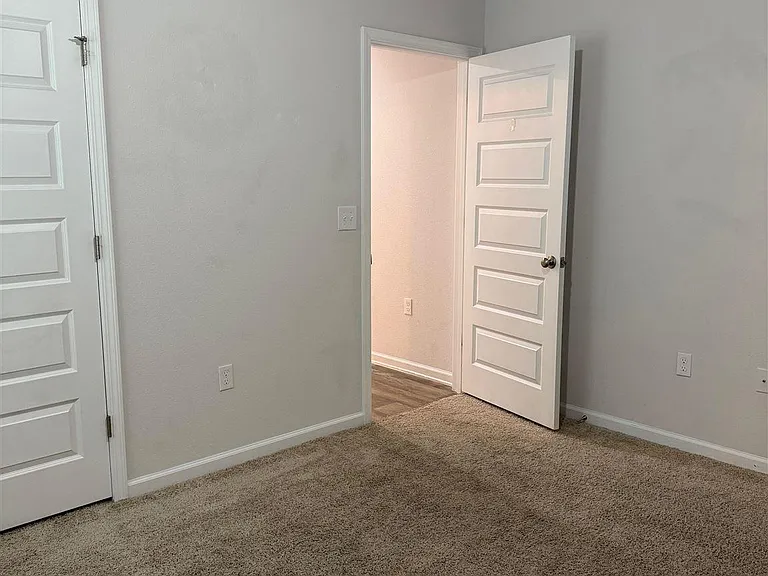 5628 Fulcina Ct — Photo 7