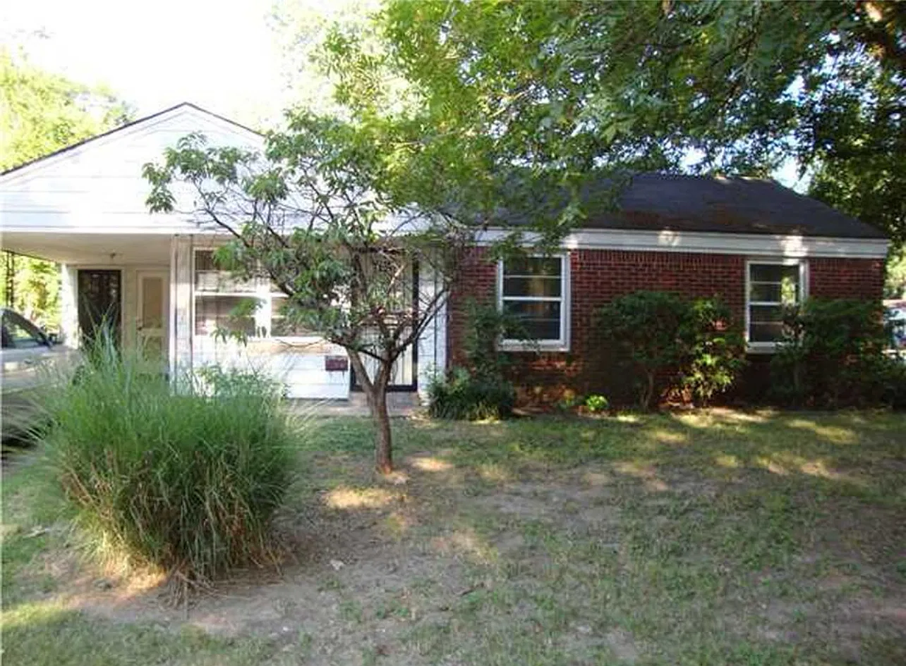 964 Elizabeth Lane - 0 — Photo 1