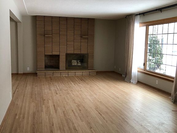 3rd image of 6617 Cornelia Dr
