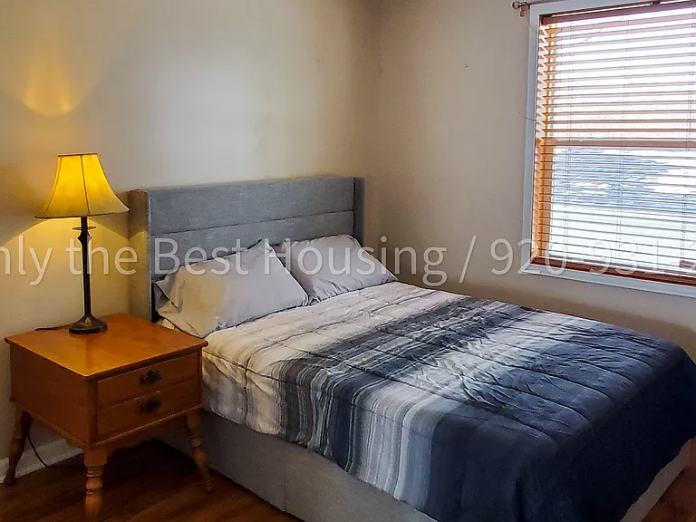38 Apple Hill Dr — Photo 12