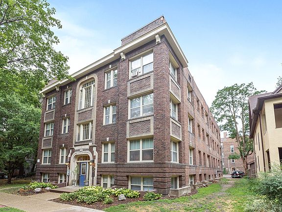 2nd image of 2012 Garfield Ave #4
