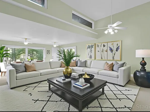 162 Villa Way, Coldspring, TX 77331