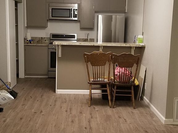 Dining Room & Kitchen