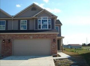 4101 Pump House Ln, Bloomington, IL 61704