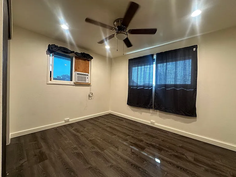 2407 Booth Rd — Photo 4