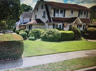 32 Buckingham Pl FLOOR 1, Lynbrook, NY 11563