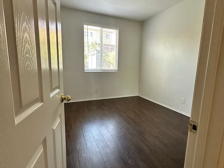 33183 Romance Pl — Photo 31