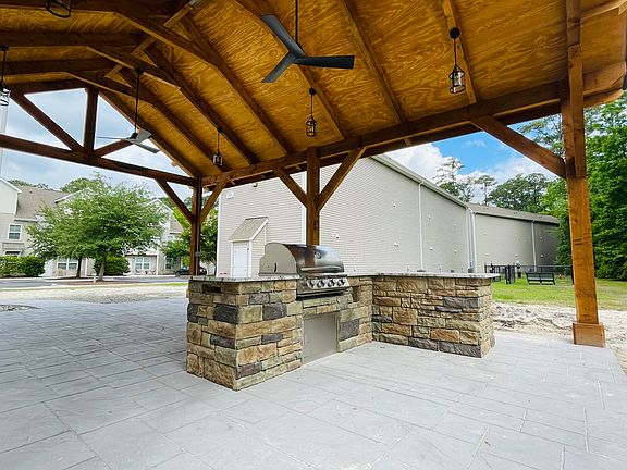 4th image of 206 Cedar Branch Ln #247-02