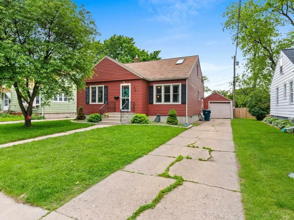 275 E Arndt St, Fond Du Lac, WI 54935