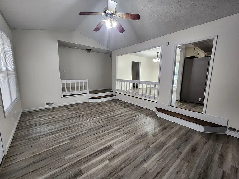 5521 Deep Hollow Ct — Photo 7