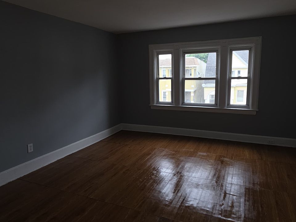 1st image of 211 N 19th St #3A