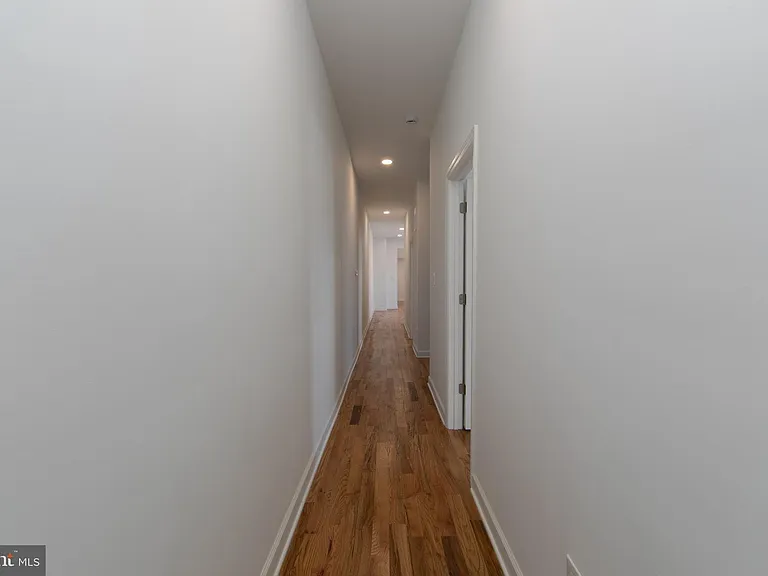 117 W Nicholson Rd — Photo 18