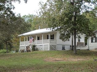 115 Red Oak Ln, Springville, AL 35146