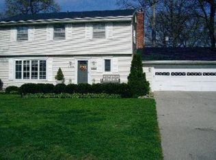 2935 N Monticello Dr, Pt Huron, MI