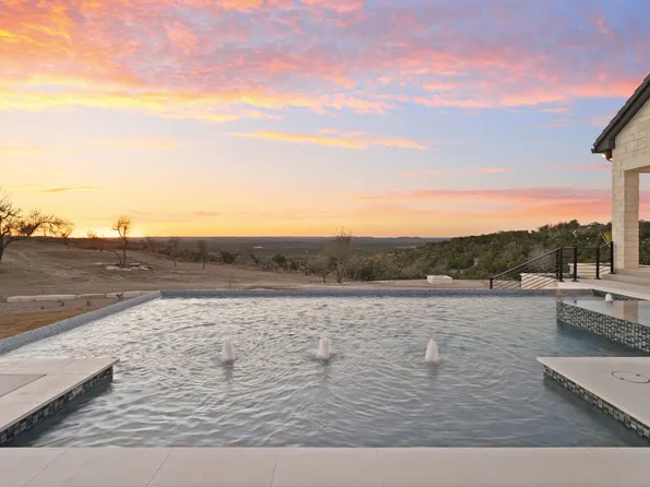 1562 Canyon Crossing Vw, Dripping Springs, TX 78620