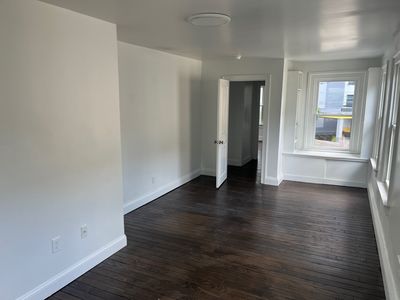 105 Bristol St, New Haven, CT, 06511