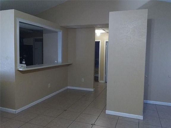 2nd image of 4608 Moss Rose Dr