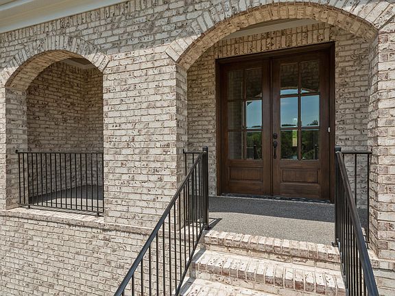 The Belterra Front Porch