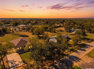 00 OAK ST LOT 2 Oak Street LOT 1, Lytle, TX 78052