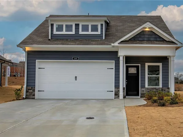 105 Sunflower Cir, Cartersville, GA 30121