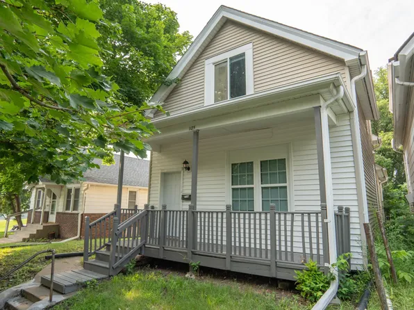 1125 Margaret St, Saint Paul, MN 55106
