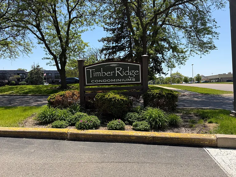 484 Timber Ridge Dr #207 — Photo 4