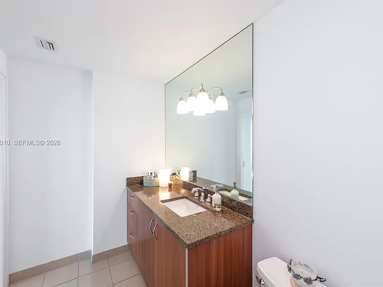 300 S Biscayne Blvd #T-2814 — Photo 19
