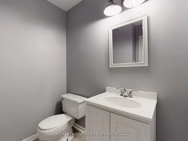 35 Forest Grove Dr — Photo 24
