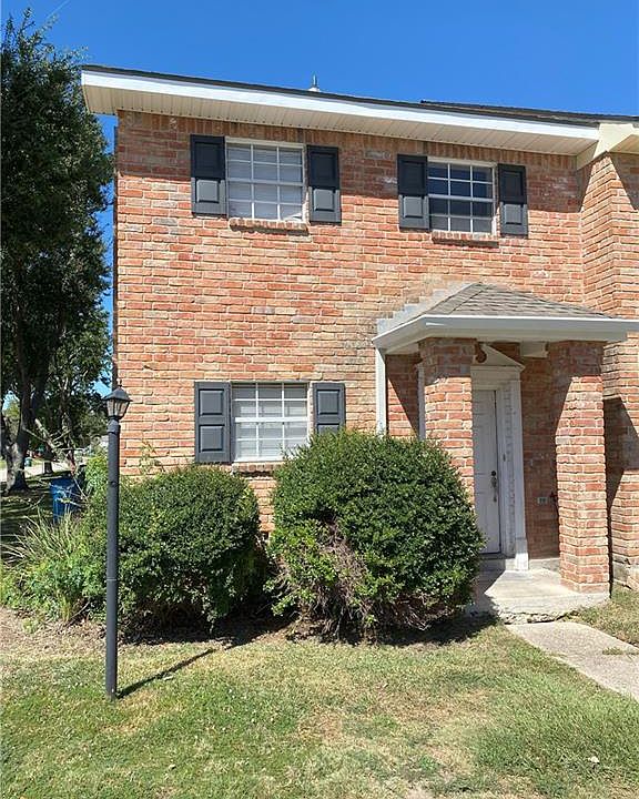 33 Brandon Hall Dr APT A, Destrehan, LA 70047 | Zillow