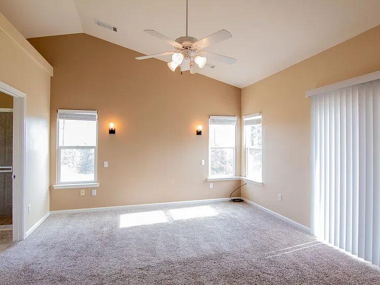 18830 Blythe Way — Photo 21