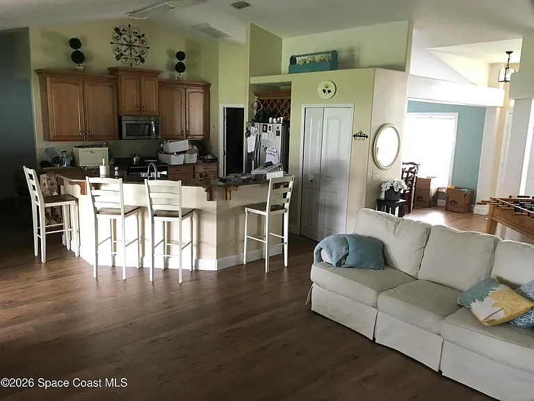 4130 Orion Way — Photo 3