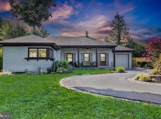 330 Lambeth Walk, York, PA 17403