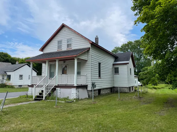 1126 Ford Ave, Alpena, MI 49707