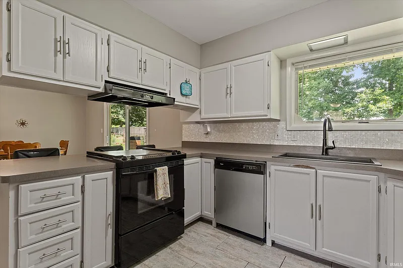 Thumbnail 15
