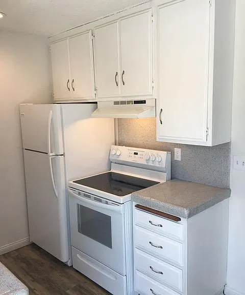 3345 Herman Ave — Photo 1