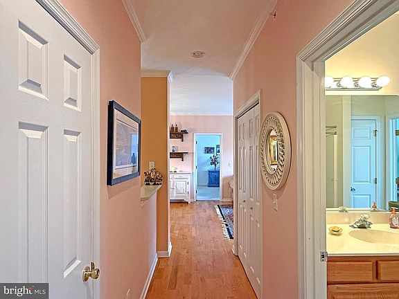 3rd image of 400 Cascade Ln Unit 420