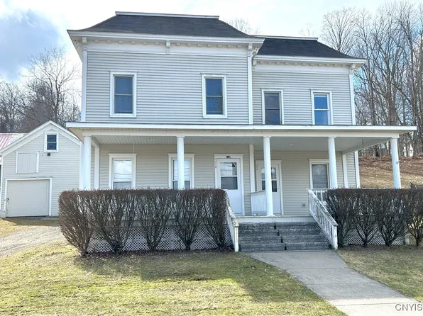 30 Academy St, Marathon, NY 13803