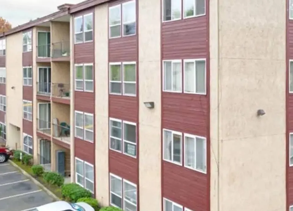 HIDDEN CREEK VILLAGE APTS