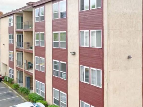 13751 32nd Ave NE APT 224