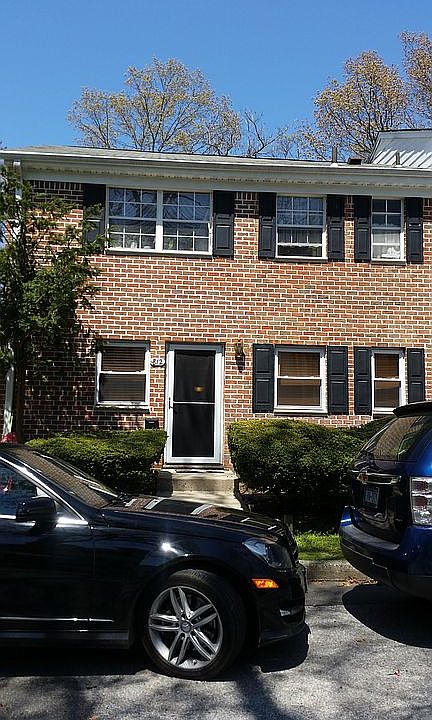 1st image of 812 Towne House Village