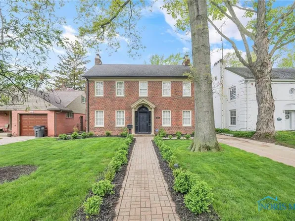 2525 Densmore Dr, Toledo, OH 43606