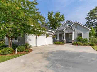 556 Artesian Spring Dr, Fairhope, AL 36532